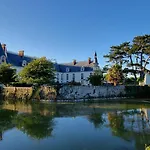 Lumineux Et Cosy Avec Jardin Vue Sur Chateau Près Port En Bessin, Bayeux Et Omaha * Commes