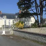 Lumineux Et Cosy Avec Jardin Vue Sur Chateau Près Port En Bessin, Bayeux Et Omaha Commes