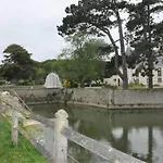 Lägenhet Lumineux Et Cosy Avec Jardin Vue Sur Chateau Pres Port En Bessin, Bayeux Et Omaha
