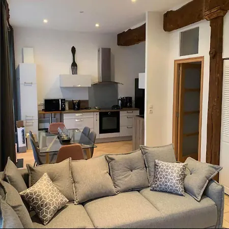 Apartmán Lumineux Et Cosy Avec Jardin Vue Sur Chateau Pres Port En Bessin, Bayeux Et Omaha