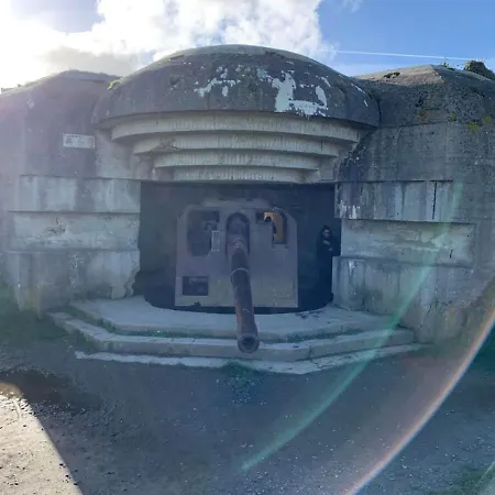 Apartment Lumineux Et Cosy Avec Jardin Vue Sur Chateau Pres Port En Bessin, Bayeux Et Omaha Commes