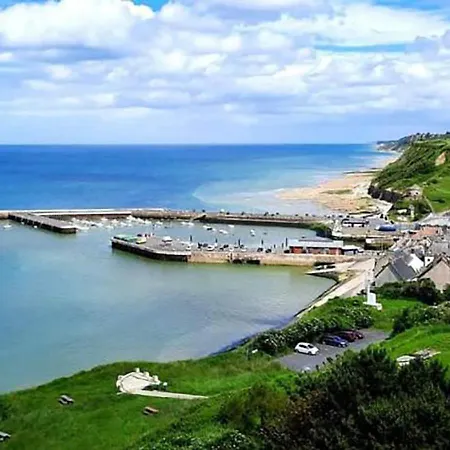 Lumineux Et Cosy Avec Jardin Vue Sur Chateau Pres Port En Bessin, Bayeux Et Omaha *