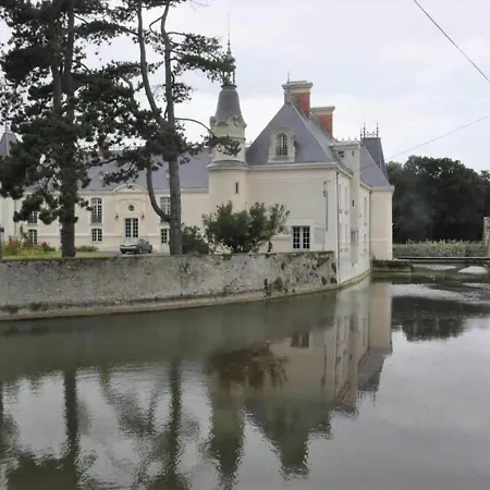 Lumineux Et Cosy Avec Jardin Vue Sur Chateau Pres Port En Bessin, Bayeux Et Omaha Apartmán