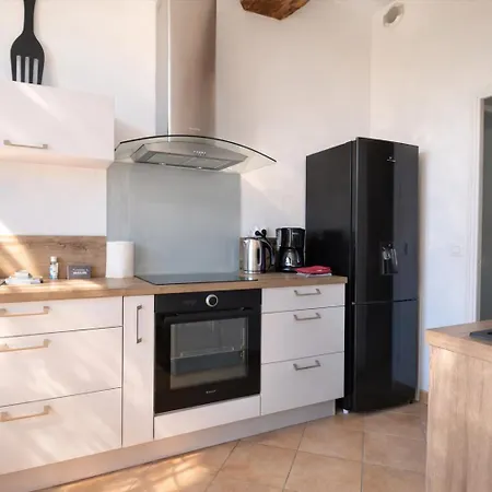 Lumineux Et Cosy Avec Jardin Vue Sur Chateau Pres Port En Bessin, Bayeux Et Omaha * Commes