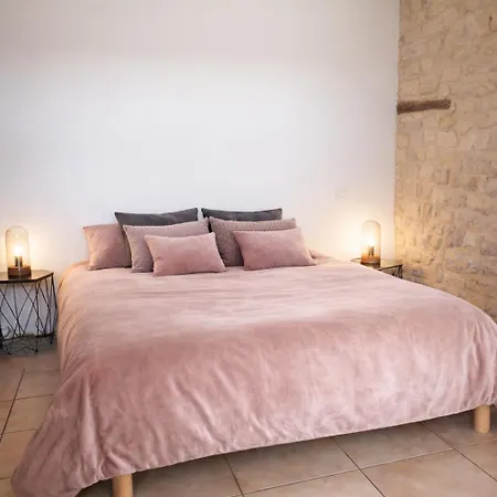 Lejlighed Lumineux Et Cosy Avec Jardin Vue Sur Chateau Pres Port En Bessin, Bayeux Et Omaha