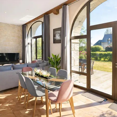 Lumineux Et Cosy Avec Jardin Vue Sur Chateau Pres Port En Bessin, Bayeux Et Omaha *