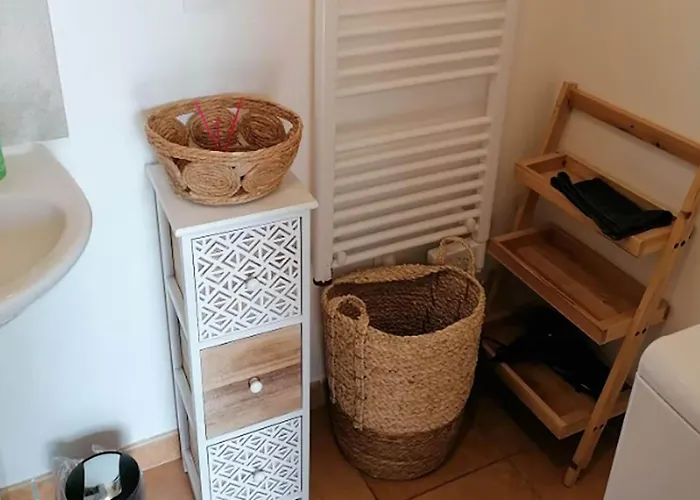 Lumineux Et Cosy Avec Jardin Vue Sur Chateau Pres Port En Bessin, Bayeux Et Omaha Lejlighed Commes