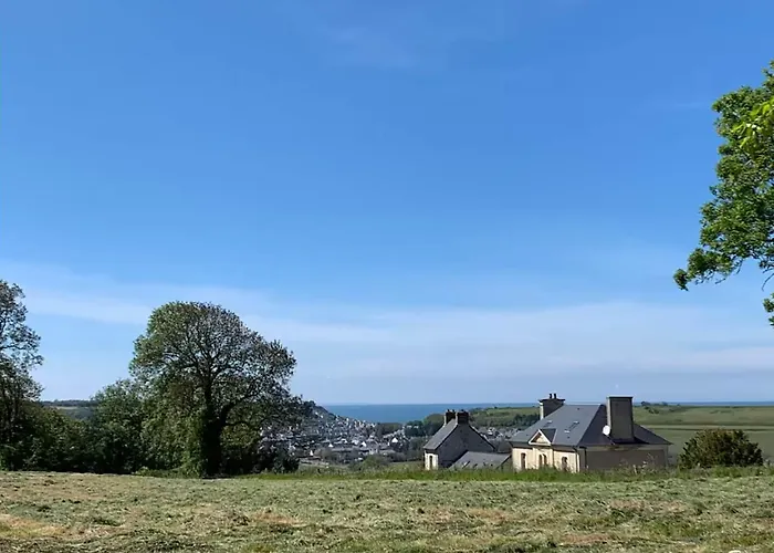 Lejlighed Lumineux Et Cosy Avec Jardin Vue Sur Chateau Pres Port En Bessin, Bayeux Et Omaha Commes