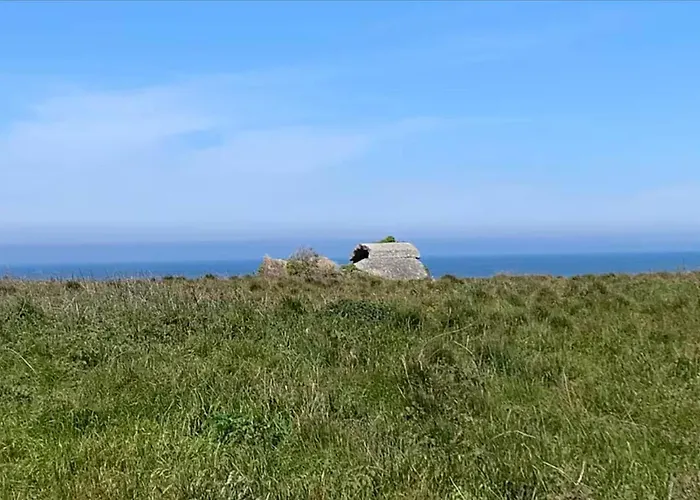 Lumineux Et Cosy Avec Jardin Vue Sur Chateau Pres Port En Bessin, Bayeux Et Omaha *