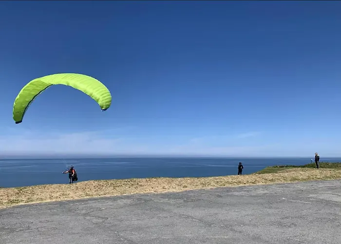 Lejlighed Lumineux Et Cosy Avec Jardin Vue Sur Chateau Pres Port En Bessin, Bayeux Et Omaha