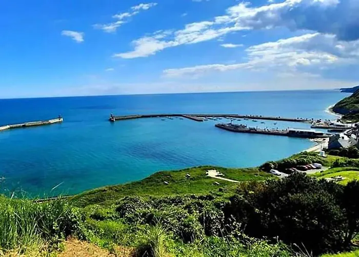 Lumineux Et Cosy Avec Jardin Vue Sur Chateau Pres Port En Bessin, Bayeux Et Omaha * Commes