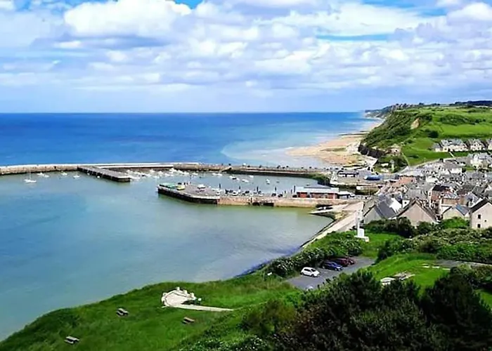 Lumineux Et Cosy Avec Jardin Vue Sur Chateau Pres Port En Bessin, Bayeux Et Omaha *