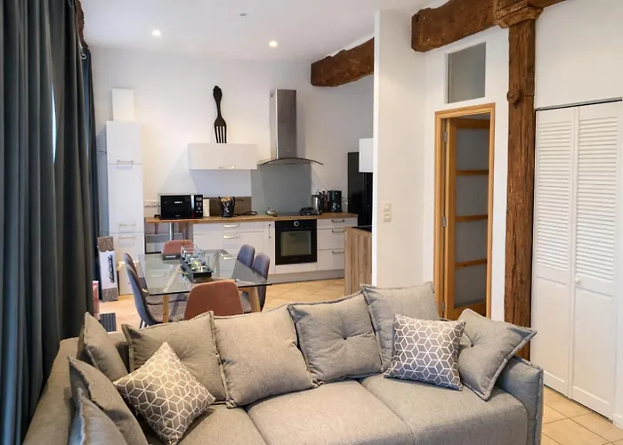 Lumineux Et Cosy Avec Jardin Vue Sur Chateau Pres Port En Bessin, Bayeux Et Omaha Lejlighed *