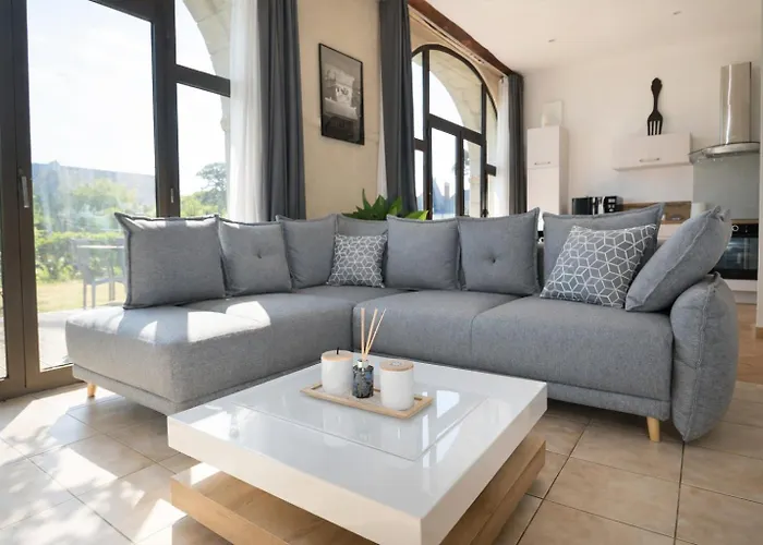 Lejlighed Lumineux Et Cosy Avec Jardin Vue Sur Chateau Pres Port En Bessin, Bayeux Et Omaha